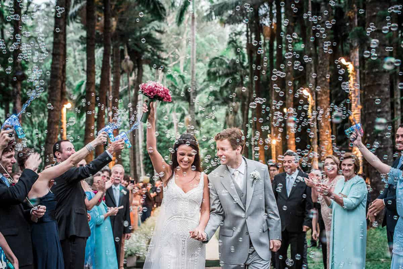 Bolhas de sabão para saída dos